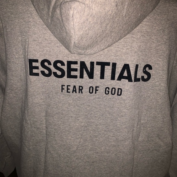 NWT Men’s  small FOG Essentials Hoodie (Heather Gray) - Picture 2 of 7